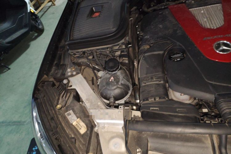 Used Mercedes-Benz GLC AMG 2022 AMG GLC 43 4MATIC Engine Bay Right