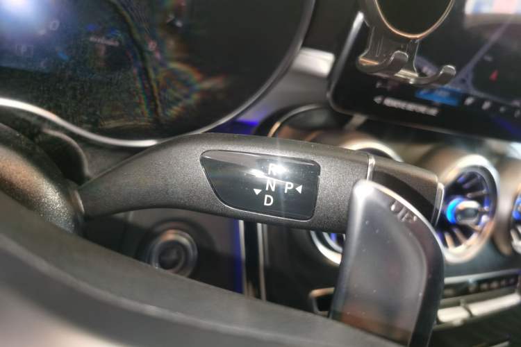 Used Mercedes-Benz GLC AMG 2022 AMG GLC 43 4MATIC Gear Lever