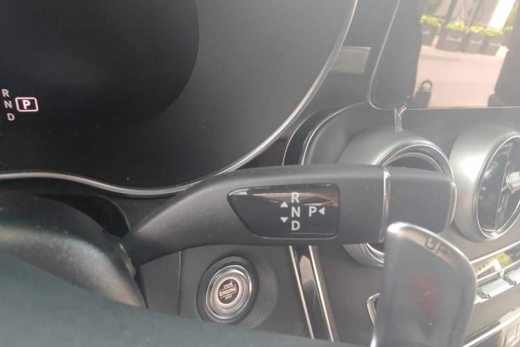 Used Mercedes-Benz GLC AMG 2022 AMG GLC 43 4MATIC Gear Lever