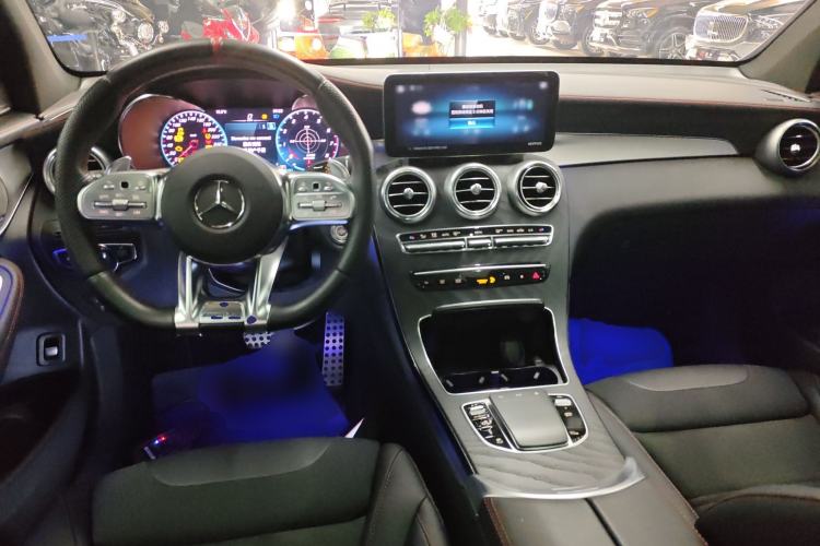 Used Mercedes-Benz GLC AMG 2022 AMG GLC 43 4MATIC Interior 2