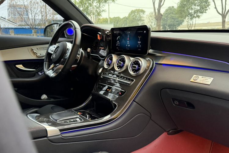 Used Mercedes-Benz GLC AMG 2022 AMG GLC 43 4MATIC Interior 3