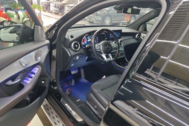 Used Mercedes-Benz GLC AMG 2022 AMG GLC 43 4MATIC Interior 3