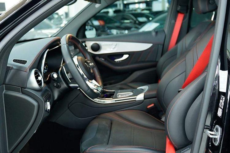 Used Mercedes-Benz GLC AMG 2022 AMG GLC 43 4MATIC Interior 5