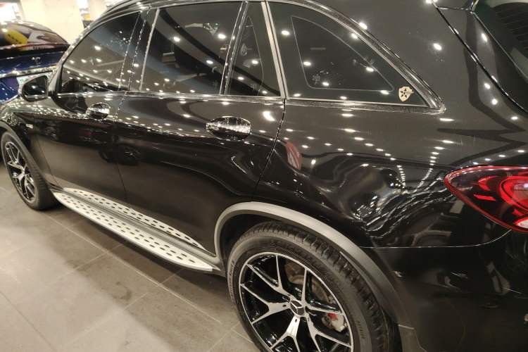 Used Mercedes-Benz GLC AMG 2022 AMG GLC 43 4MATIC Left Side