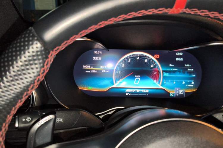 Used Mercedes-Benz GLC AMG 2022 AMG GLC 43 4MATIC Odometer Close Up