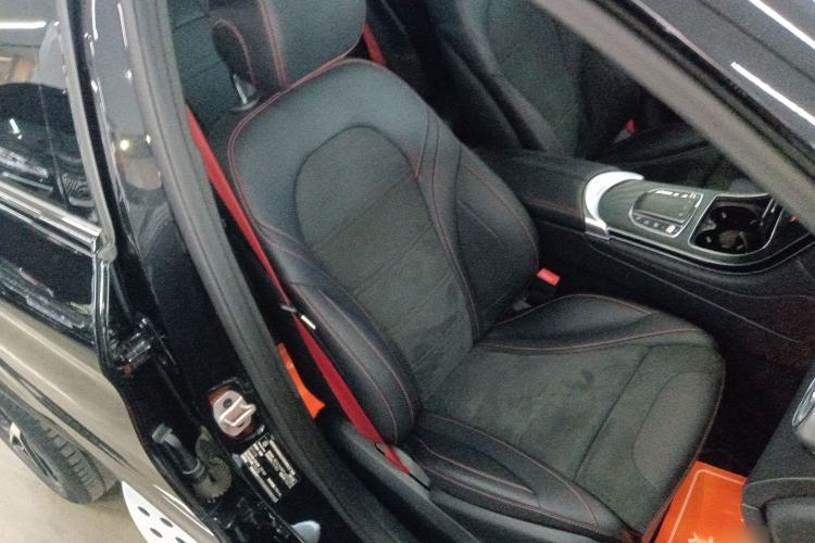 Used Mercedes-Benz GLC AMG 2022 AMG GLC 43 4MATIC Right Front Seat