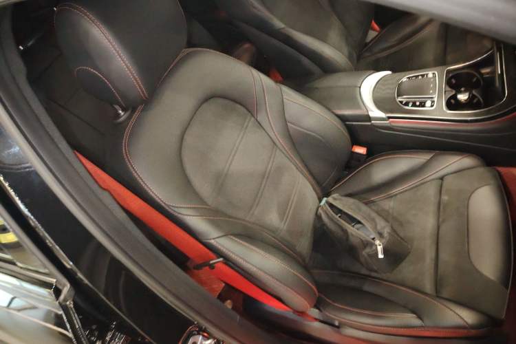 Used Mercedes-Benz GLC AMG 2022 AMG GLC 43 4MATIC Right Front Seat