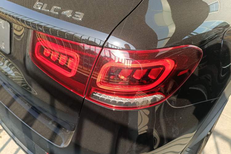 Used Mercedes-Benz GLC AMG 2022 AMG GLC 43 4MATIC Right Rear Taillight