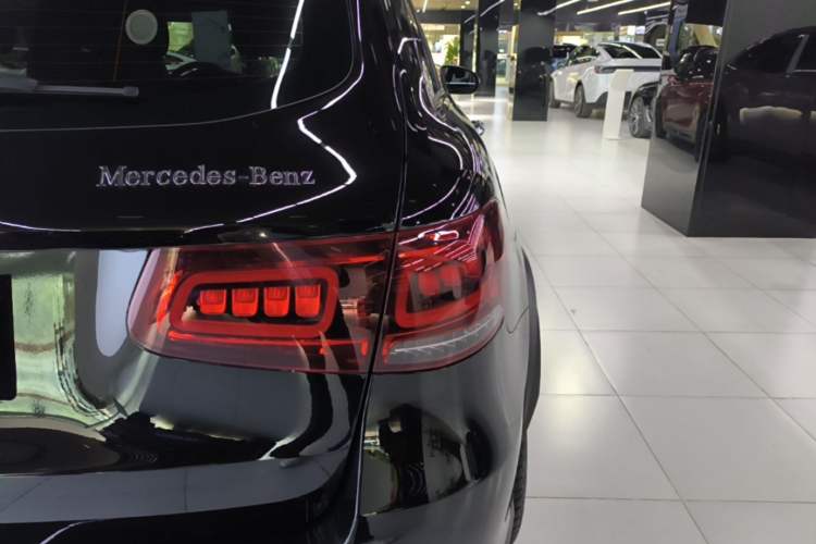 Used Mercedes-Benz GLC AMG 2022 AMG GLC 43 4MATIC Right Rear Taillight