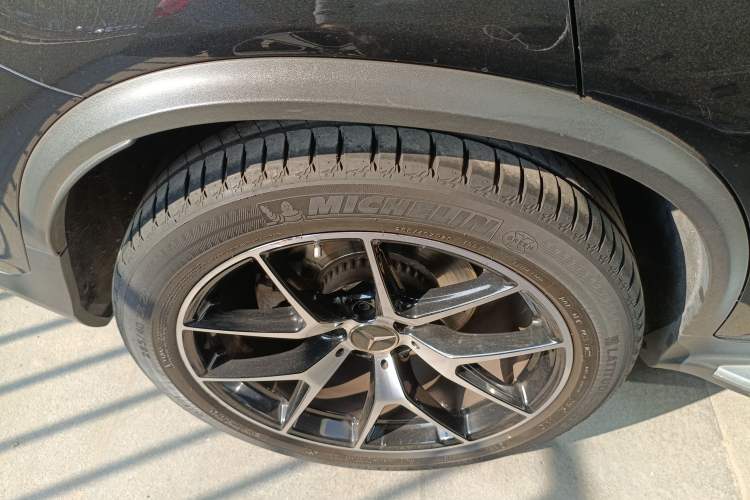Used Mercedes-Benz GLC AMG 2022 AMG GLC 43 4MATIC Right Rear Wheel Hub