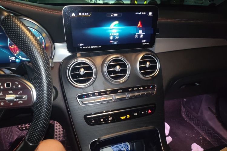 Used Mercedes-Benz GLC AMG 2022 AMG GLC 43 4MATIC Audio And AC Panel
