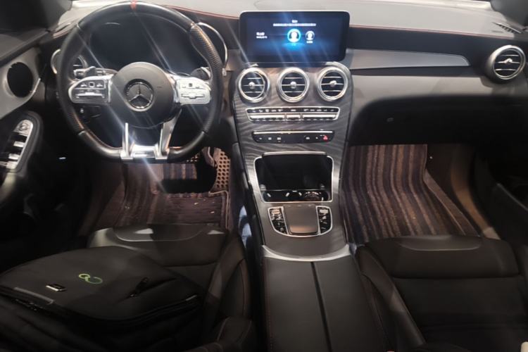 Used Mercedes-Benz GLC AMG 2022 AMG GLC 43 4MATIC Center Console