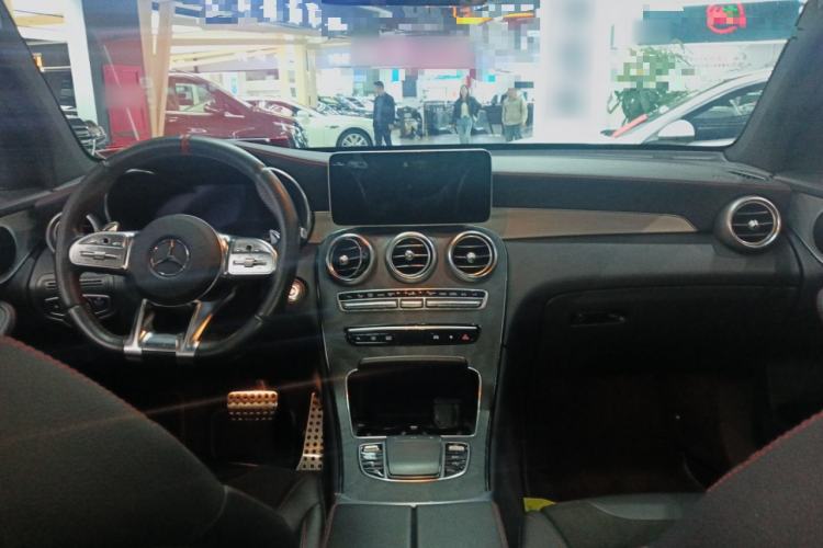 Used Mercedes-Benz GLC AMG 2022 AMG GLC 43 4MATIC Center Console