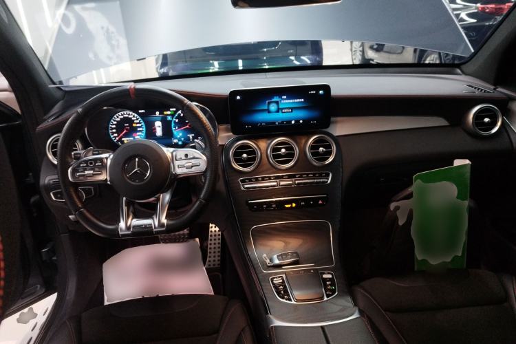 Used Mercedes-Benz GLC AMG 2022 AMG GLC 43 4MATIC Center Console