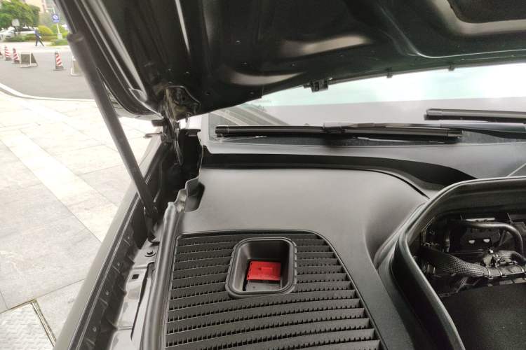Used Mercedes-Benz GLC AMG 2022 AMG GLC 43 4MATIC Engine Bay Right