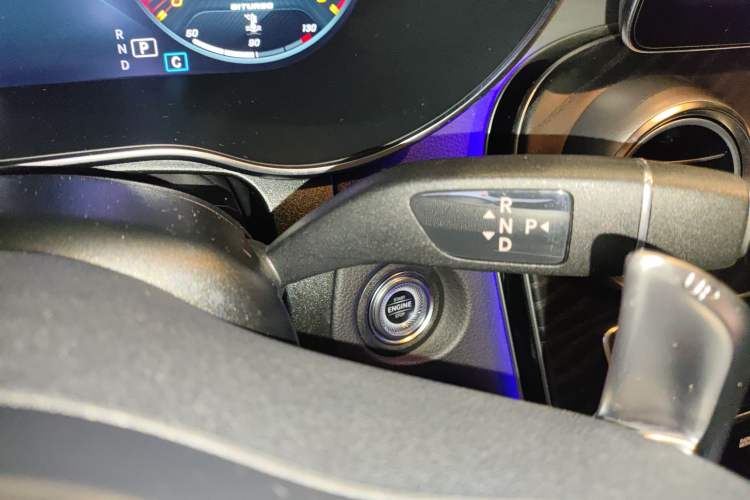 Used Mercedes-Benz GLC AMG 2022 AMG GLC 43 4MATIC Gear Lever