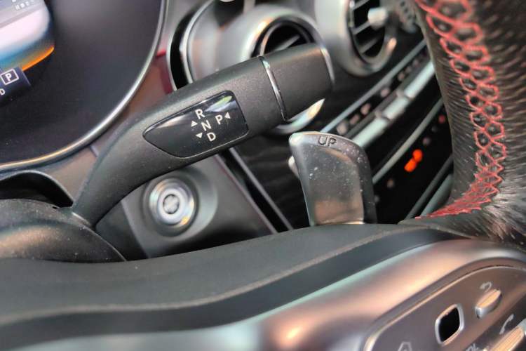 Used Mercedes-Benz GLC AMG 2022 AMG GLC 43 4MATIC Gear Lever