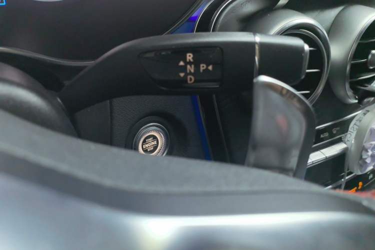 Used Mercedes-Benz GLC AMG 2022 AMG GLC 43 4MATIC Gear Lever