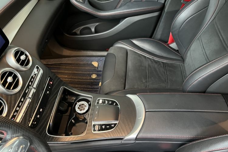 Used Mercedes-Benz GLC AMG 2022 AMG GLC 43 4MATIC Interior 2