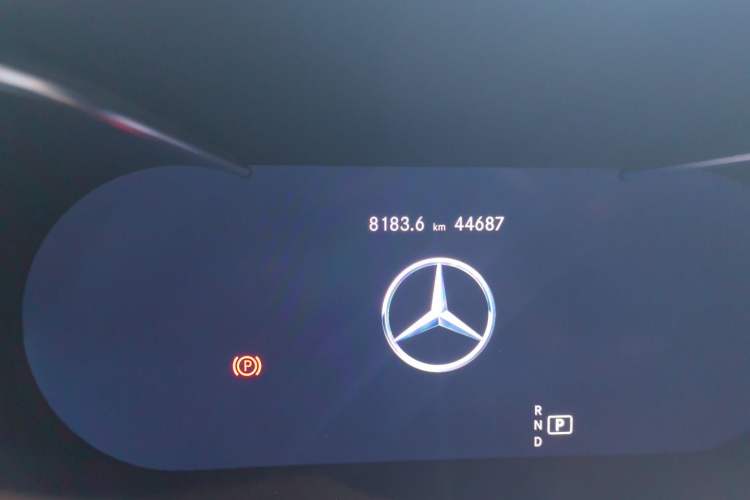 Used Mercedes-Benz GLC AMG 2022 AMG GLC 43 4MATIC Odometer Close Up