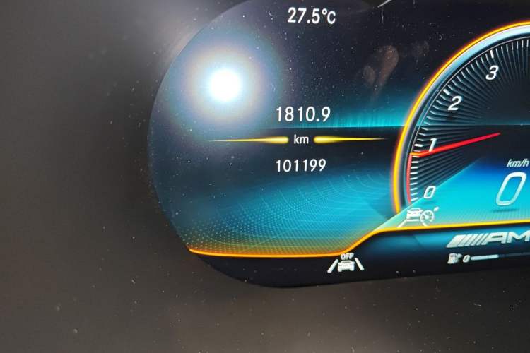 Used Mercedes-Benz GLC AMG 2022 AMG GLC 43 4MATIC Odometer Close Up