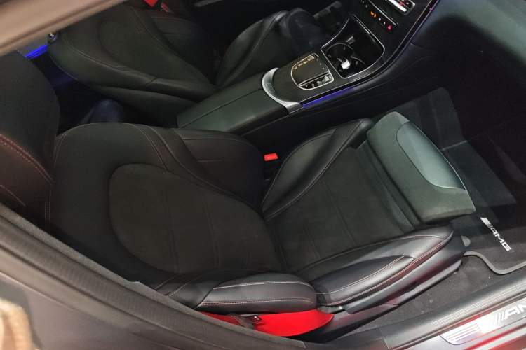 Used Mercedes-Benz GLC AMG 2022 AMG GLC 43 4MATIC Right Front Seat