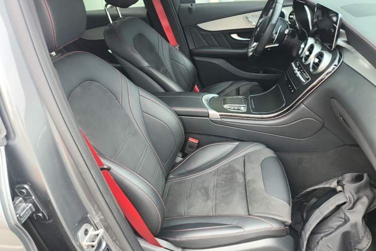 Used Mercedes-Benz GLC AMG 2022 AMG GLC 43 4MATIC Right Front Seat