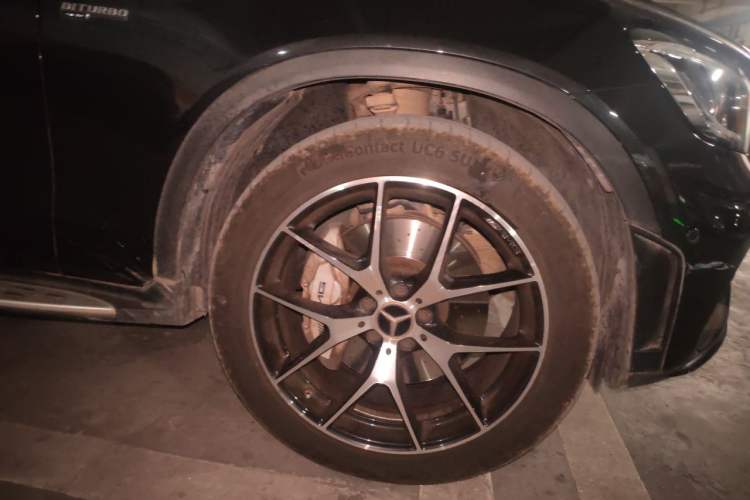 Used Mercedes-Benz GLC AMG 2022 AMG GLC 43 4MATIC Right Front Wheel Hub