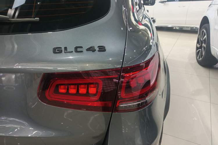 Used Mercedes-Benz GLC AMG 2022 AMG GLC 43 4MATIC Right Rear Taillight