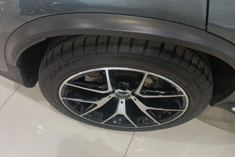 Used Mercedes-Benz GLC AMG 2022 AMG GLC 43 4MATIC Right Rear Wheel Hub