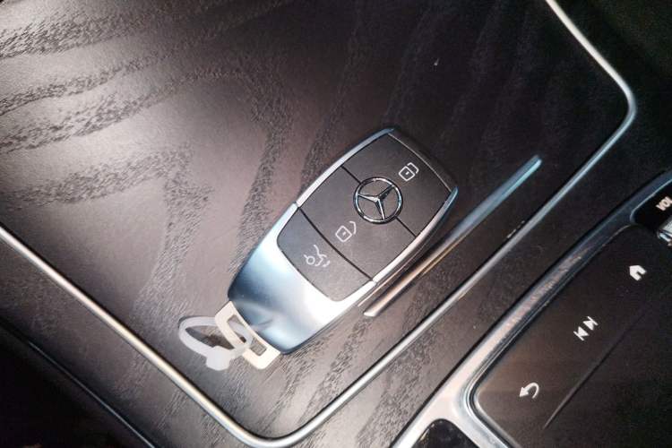 Used Mercedes-Benz GLC AMG 2022 AMG GLC 43 4MATIC Vehicle Key