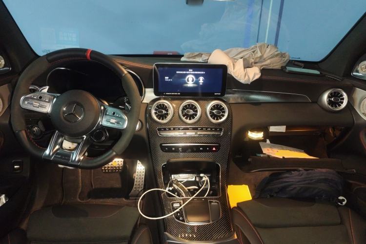 Used Mercedes-Benz GLC AMG 2022 AMG GLC 43 4MATIC Center Console
