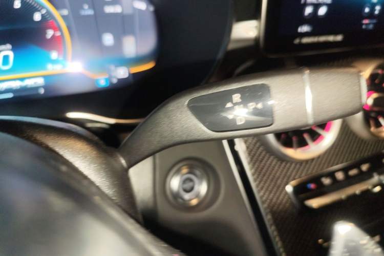 Used Mercedes-Benz GLC AMG 2022 AMG GLC 43 4MATIC Gear Lever
