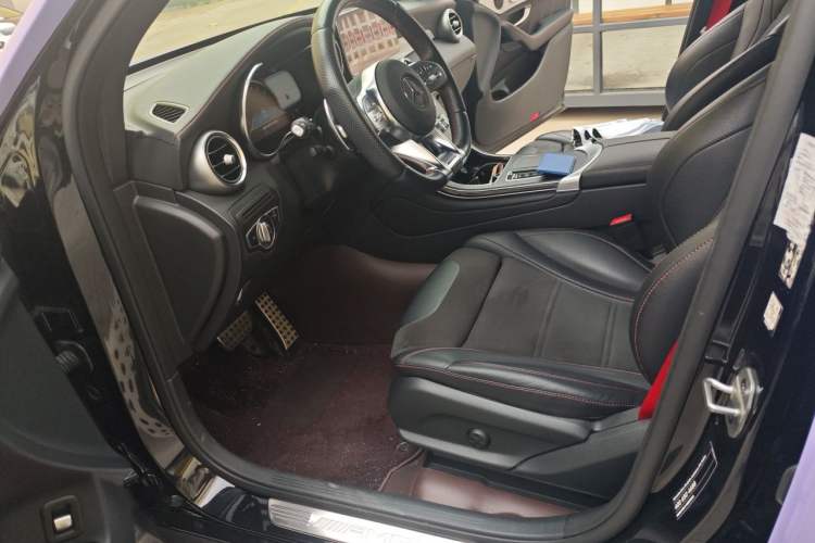 Used Mercedes-Benz GLC AMG 2022 AMG GLC 43 4MATIC Left Front Seat