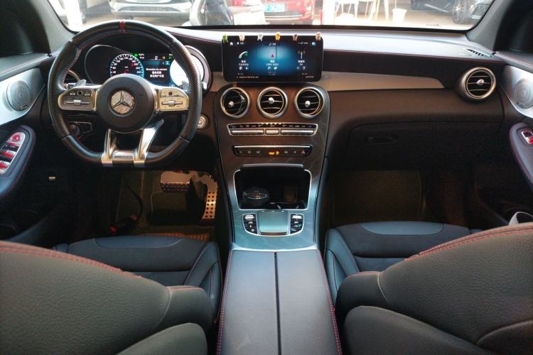 Used Mercedes-Benz GLC AMG 2022 AMG GLC 43 4MATIC Interior 2