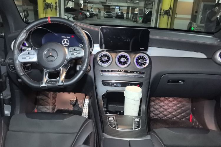 Used Mercedes-Benz GLC AMG 2022 AMG GLC 43 4MATIC Center Console