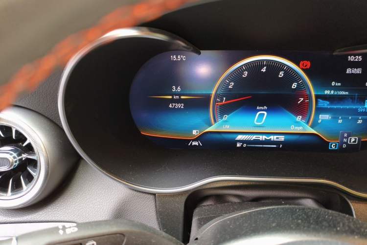 Used Mercedes-Benz GLC AMG 2022 AMG GLC 43 4MATIC Odometer Close Up