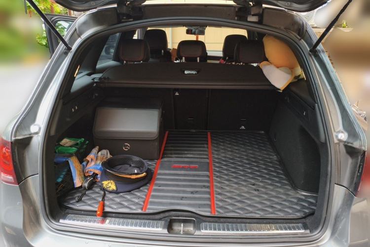 Used Mercedes-Benz GLC AMG 2022 AMG GLC 43 4MATIC Trunk