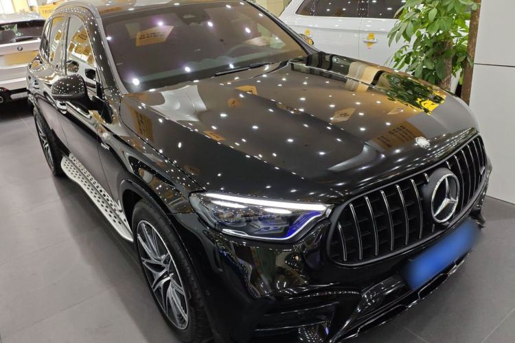 Used Mercedes-Benz GLC AMG 2024 AMG GLC 43 4MATIC Front Right 45 Deg