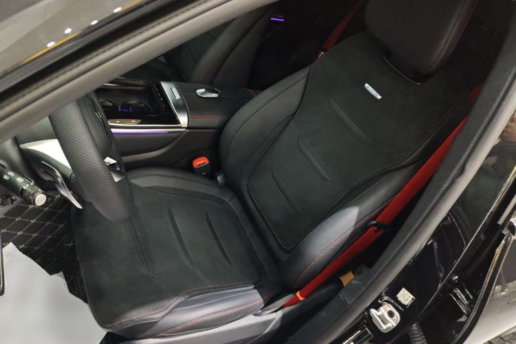 Used Mercedes-Benz GLC AMG 2024 AMG GLC 43 4MATIC Left Front Seat