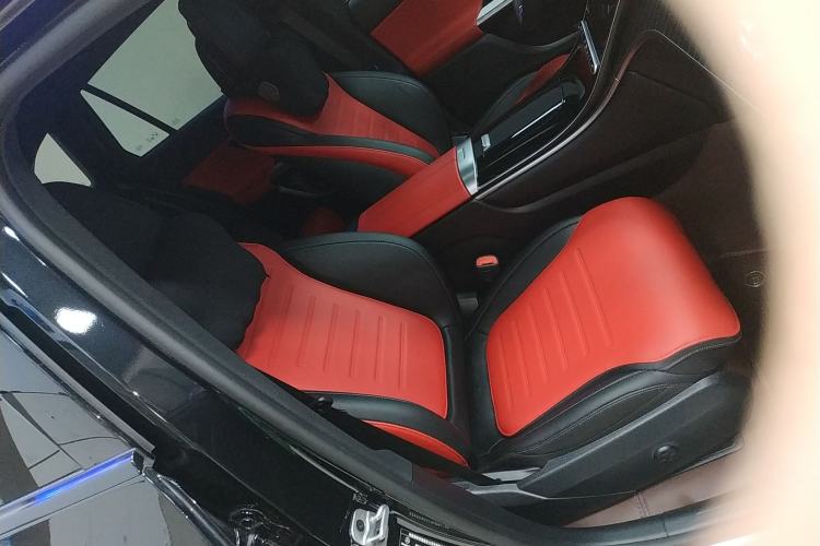 Used Mercedes-Benz GLC AMG 2024 AMG GLC 43 4MATIC Right Front Seat