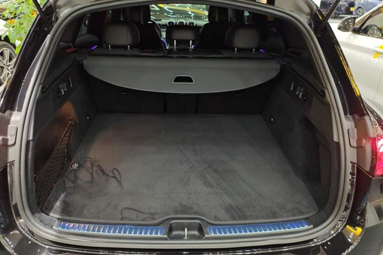 Used Mercedes-Benz GLC AMG 2024 AMG GLC 43 4MATIC Trunk