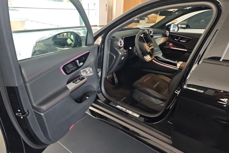 Used Mercedes-Benz GLC AMG 2025 AMG GLC 43 4MATIC Driver Seat