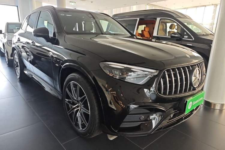 Used Mercedes-Benz GLC AMG 2025 AMG GLC 43 4MATIC Exterior 1