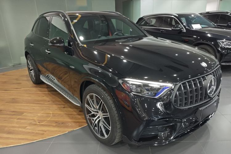 Used Mercedes-Benz GLC AMG 2025 AMG GLC 43 4MATIC Front Right 45 Deg