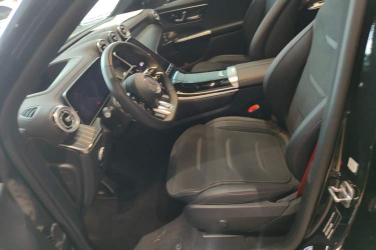 Used Mercedes-Benz GLC AMG 2025 AMG GLC 43 4MATIC Left Front Seat