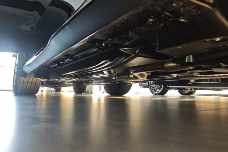 Used Mercedes-Benz GLC AMG 2025 AMG GLC 43 4MATIC Right Side Sill