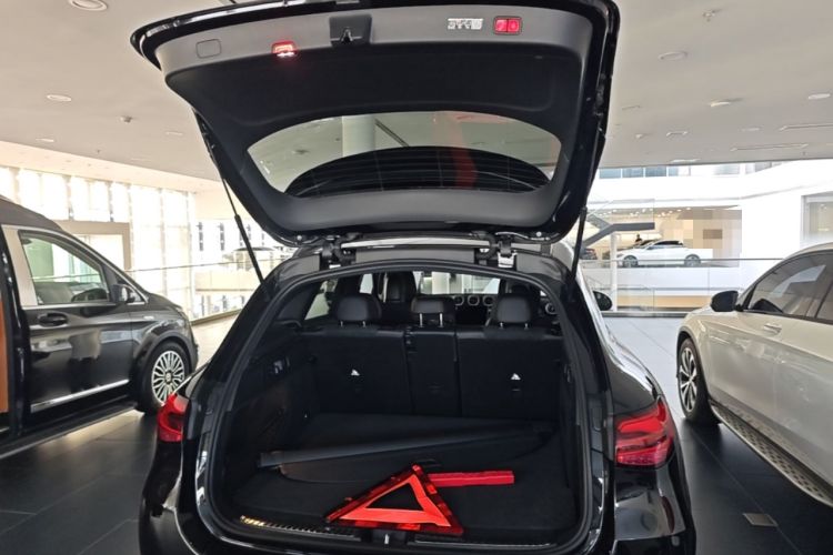 Used Mercedes-Benz GLC AMG 2025 AMG GLC 43 4MATIC Trunk