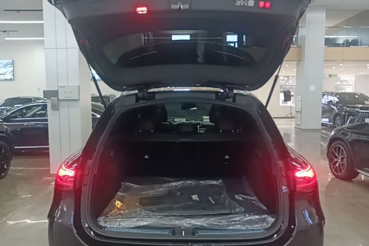 Used Mercedes-Benz GLC AMG 2025 AMG GLC 43 4MATIC Trunk