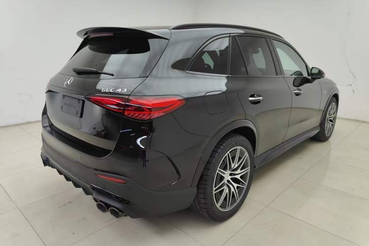 Used Mercedes-Benz GLC AMG 2026 Model AMG GLC 43 4MATIC Exterior 3